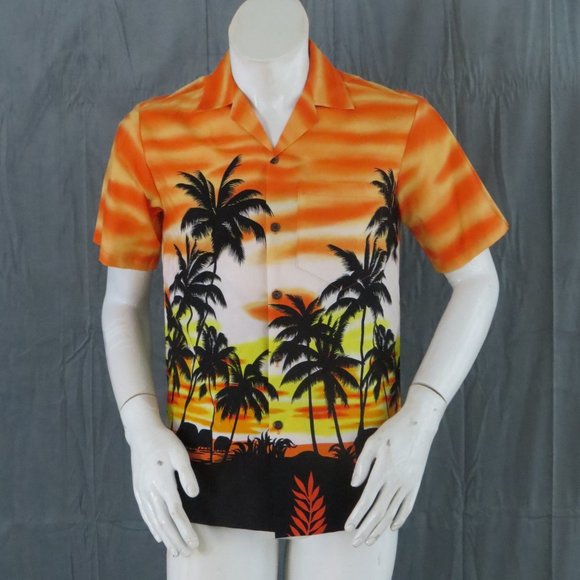 Modern Aloha Republic Hawaiian Shirt - Sun Set Design - Men's Small - Unworn ! - Picture 5 of 9